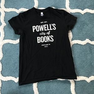 Powell’s books tee